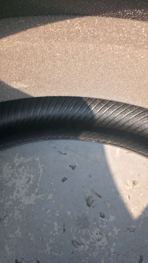 265/35R22 중고타이어 265 35 22 아이온에보 이미지