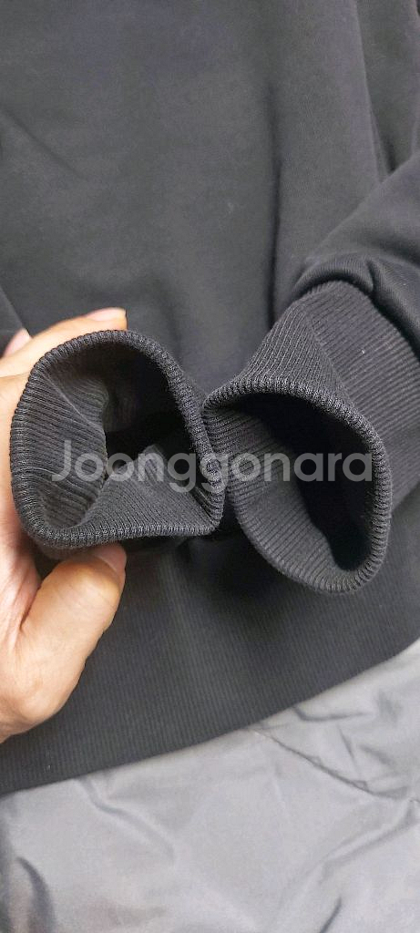 무스너클 여성 후드집업 S / 금장 로고 / 상태좋음본문--2