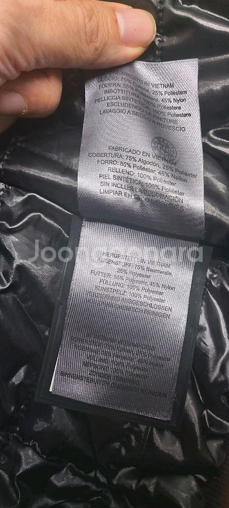 무스너클 여성 후드집업 S / 금장 로고 / 상태좋음본문--7