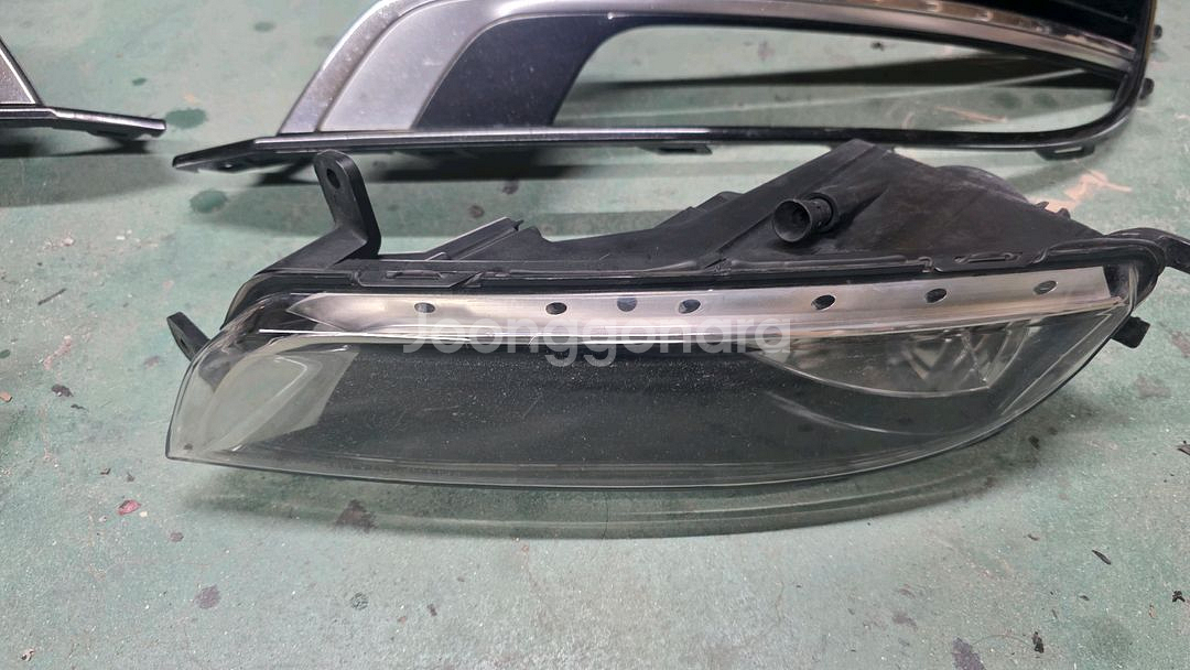 뉴CC안개등 /안개등커버 팝니다--2