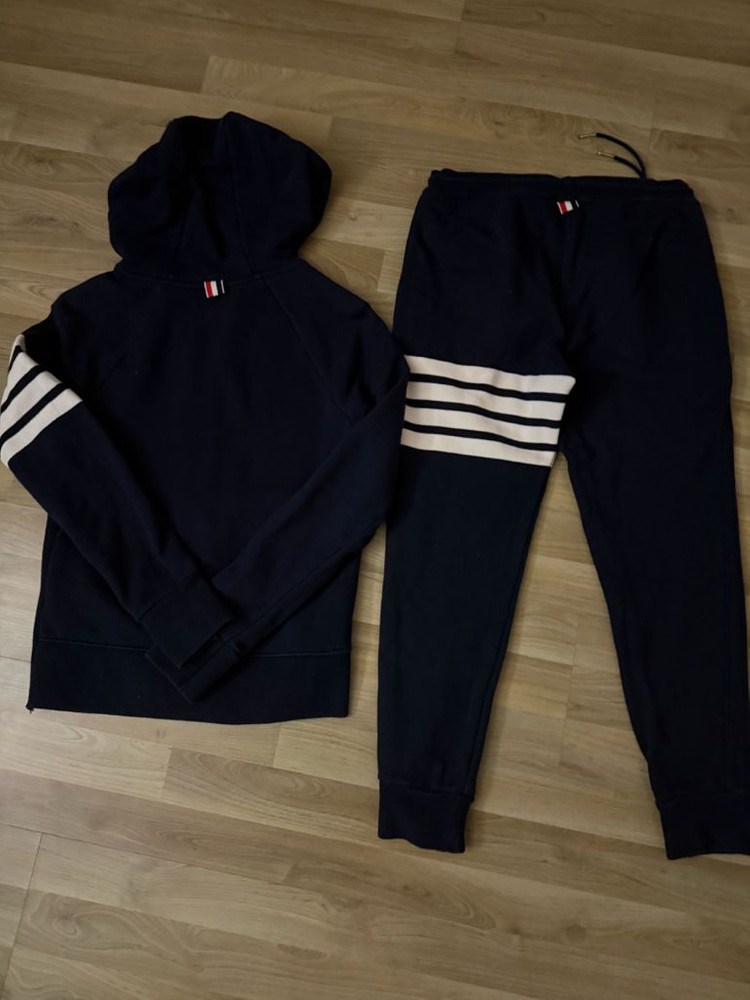 톰브라운 후드집업,바지 셋업 상의 44(3사이즈)하의 38--1