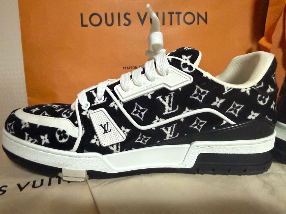 루이비통 모노그램 벨벳 트레이너 8.5size--5