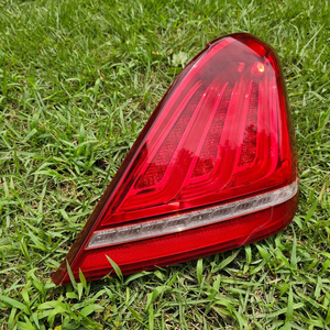 EQ900 조수석 데루등 손상제품