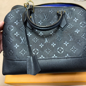 루이비통 네오알마 pm M44832 판매합니다