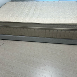 매트리스 받침대