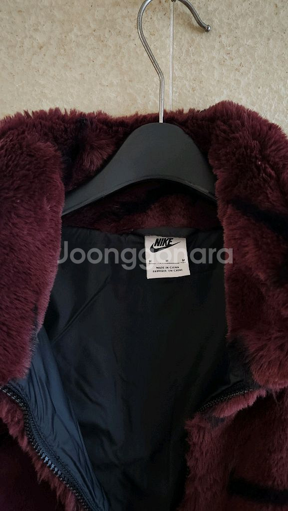 나이키 페이크퍼 자켓 M--2