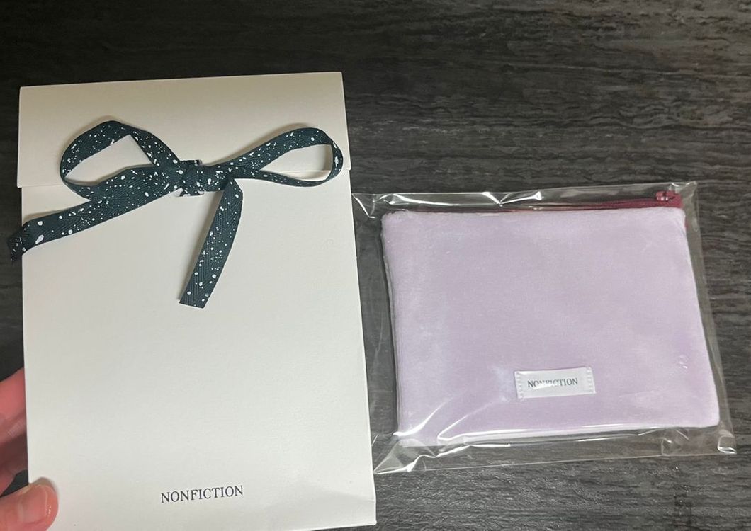 논픽션 허니 너리싱 비건 립밤 (+ 사은품 파우치 포함. 미개봉 새상품)--4