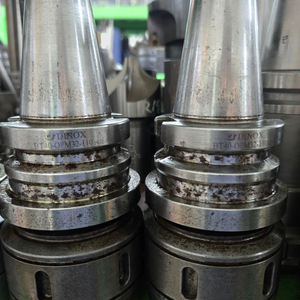 BT40 중고 밀링 척 판매합니다.