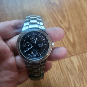 카시오 에디피스 남성 메탈시계