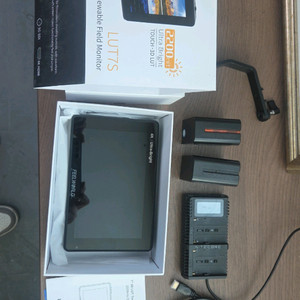 FEELWORLD 7인치 2200NIT 터치스크린필드모니터