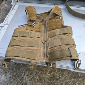 밀리터리 전술조끼