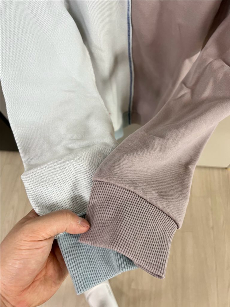 시리즈 패치워크 맨투맨 100사이즈 상태좋습니다--6