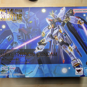 메탈로봇혼 스트라이크 프리덤 건담 리코디네이트