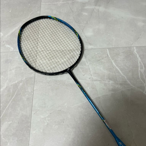 요넥스 나노플레어700 시안블루 4U