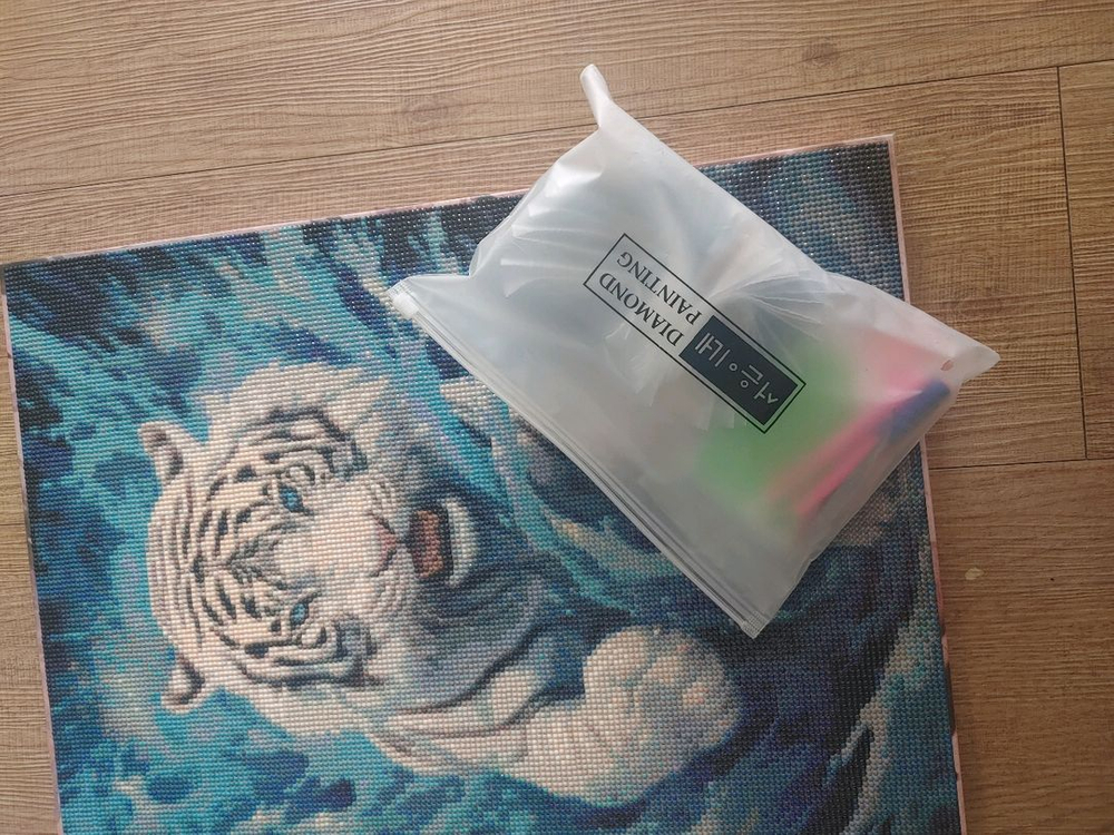 백호 호랑이 보석 십자수 완성품--1