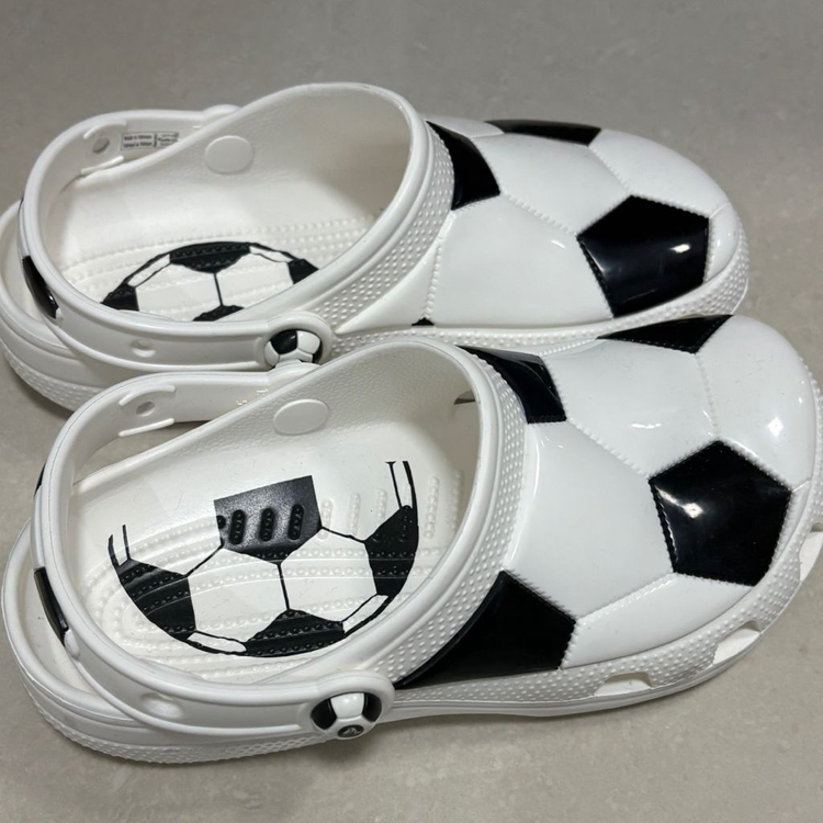 크록스 축구공 디자인 230사이즈--1