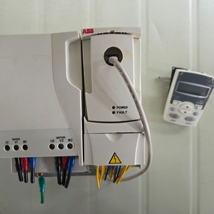 ABB 인버터(AC Drive) ACS310 7.5kW(10HP) 이미지