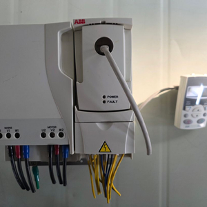 ABB 인버터(AC Drive) 7.5kW 10HP 이미지