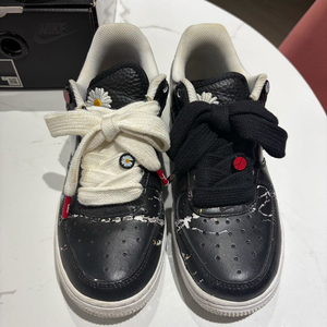 나이키 에어 포스 1 로우 파라노이즈 검흰 235(AQ3692-001)