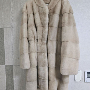 호리젠탈 팔로미노 밍크 코트