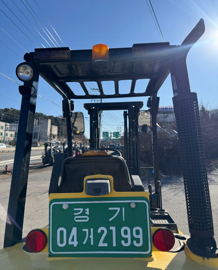 [현대 디젤지게차]2.5톤 2단 3.3M(사이드시프트 옵션, 3톤미만 지게차)(0102) 이미지