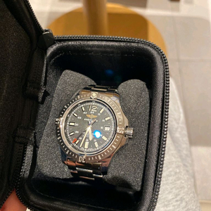 브라이틀링 콜트 41mm 오토매틱 검판 A17313 민트급