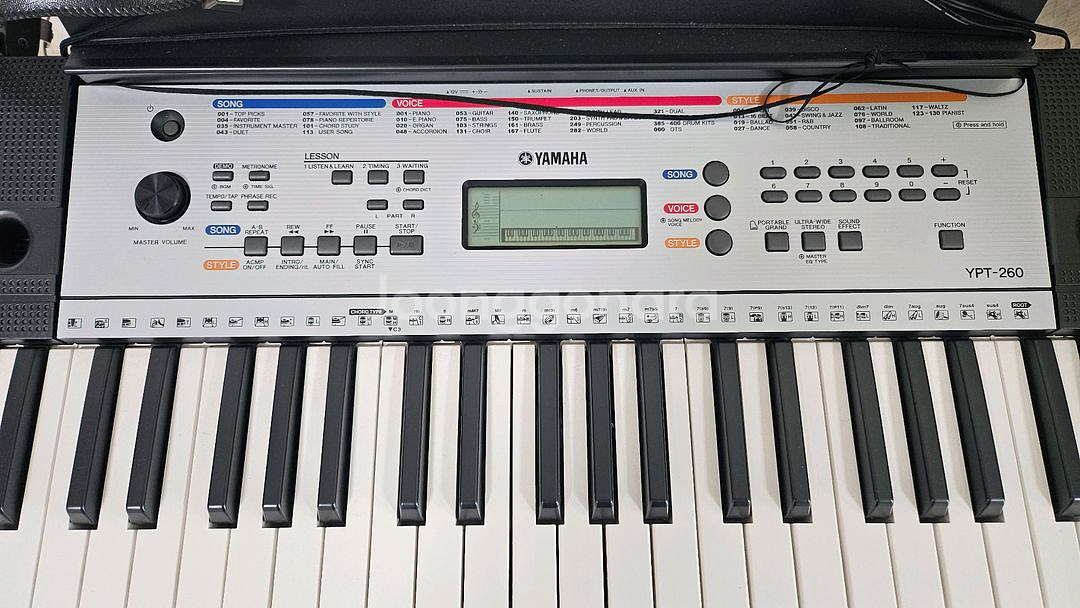 디지털피아노 야마하 YPT-260--1