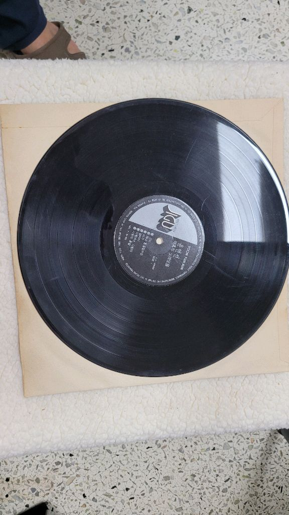 윤연선 lp 고아 얼굴 매혹의 노래--3