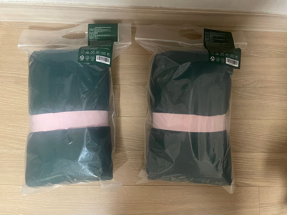 스타벅스 MSGM 블랭킷+양말 그린 2종 커플세트 일괄로 판매 해요~새상품--4