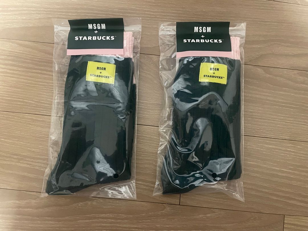 스타벅스 MSGM 블랭킷+양말 그린 2종 커플세트 일괄로 판매 해요~새상품--7