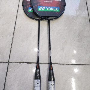 요넥스 배드민턴라켓 아스트록스99프로 3세대 새제품