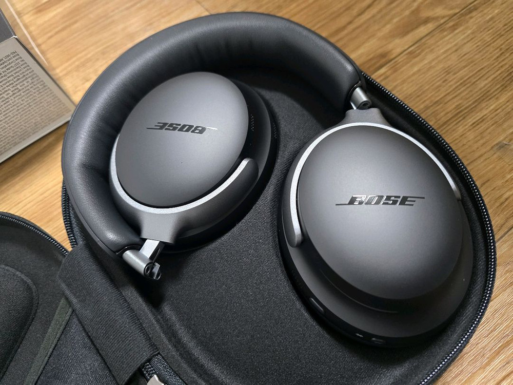 JBL TOUR ONE M2 무선 헤드폰--4