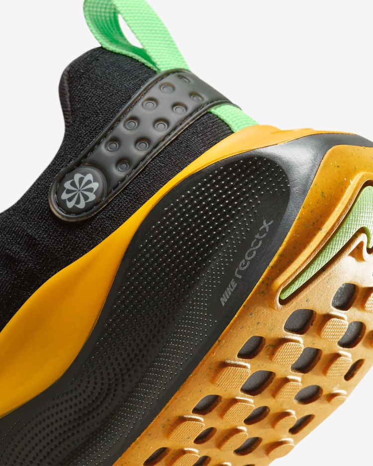 나이키 인피니티런 4 블랙 크림슨 실버 FQ8347-010 이미지