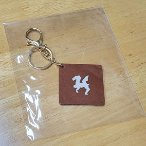 새해할인>[새상품]페가수스 가죽 키링 3만원