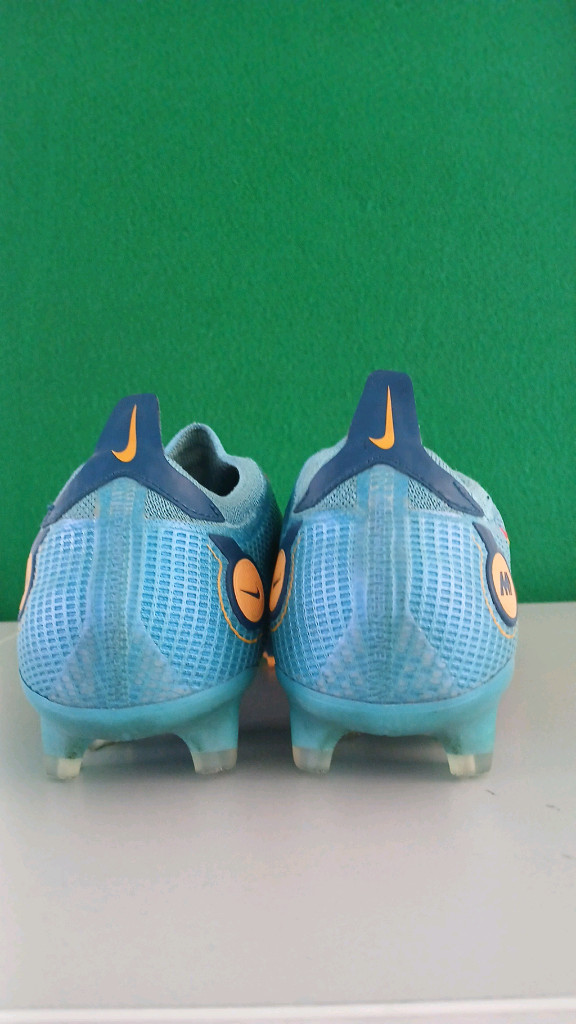 나이키 머큐리얼 베이퍼 14축구화 이미지