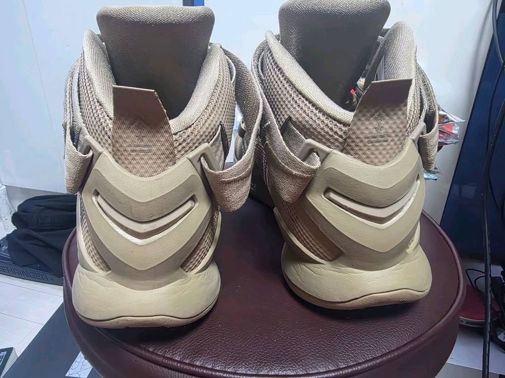 나이키 줌 르브론 솔져9 265mm--2