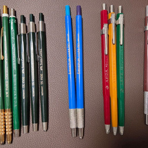 각종 홀더 펜슬