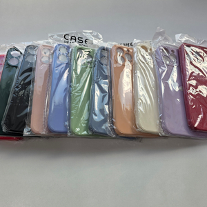 아이폰 12프로맥스 실리콘 케이스(90개) 팝니다.