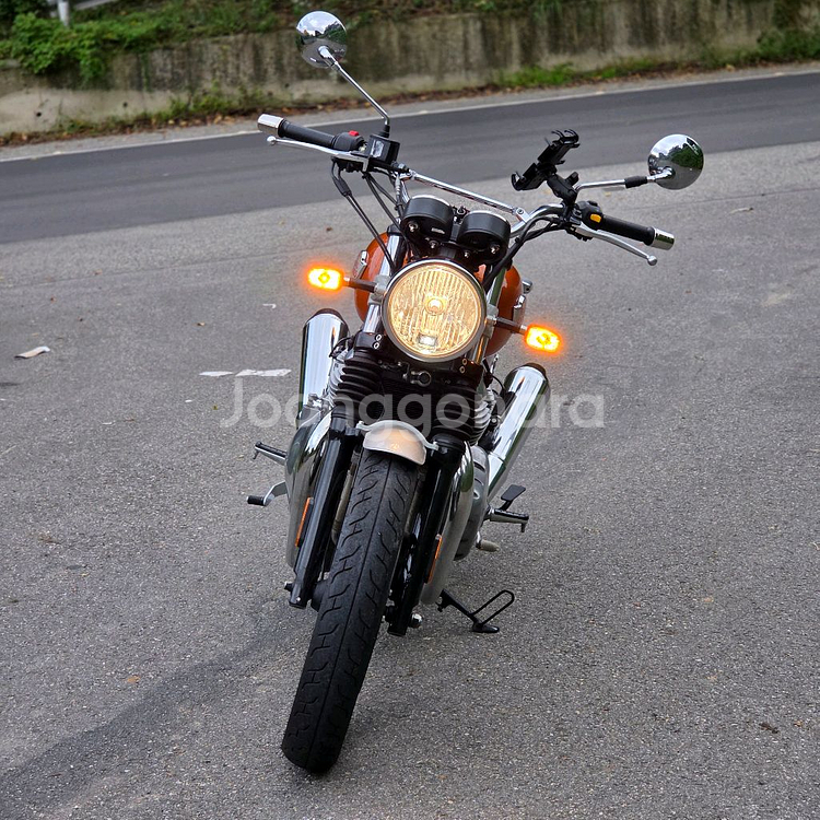 최저가) 로얄엔필드 인터셉터650 22년식 1만km짧은키로수 판매.--1