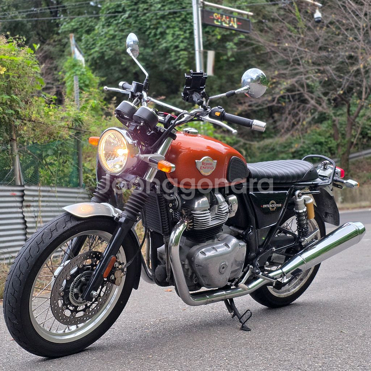 최저가) 로얄엔필드 인터셉터650 22년식 1만km짧은키로수 판매.--2