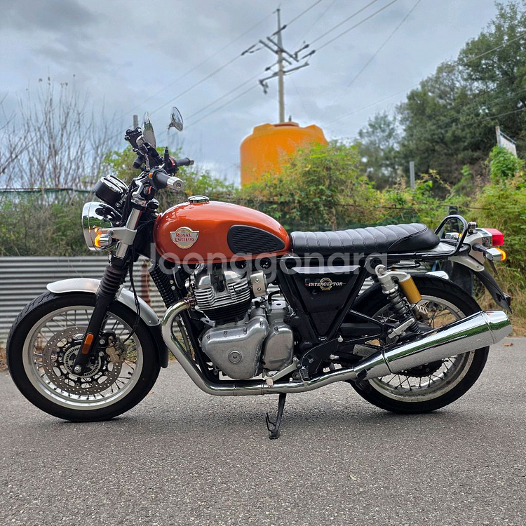 최저가) 로얄엔필드 인터셉터650 22년식 1만km짧은키로수 판매.--4