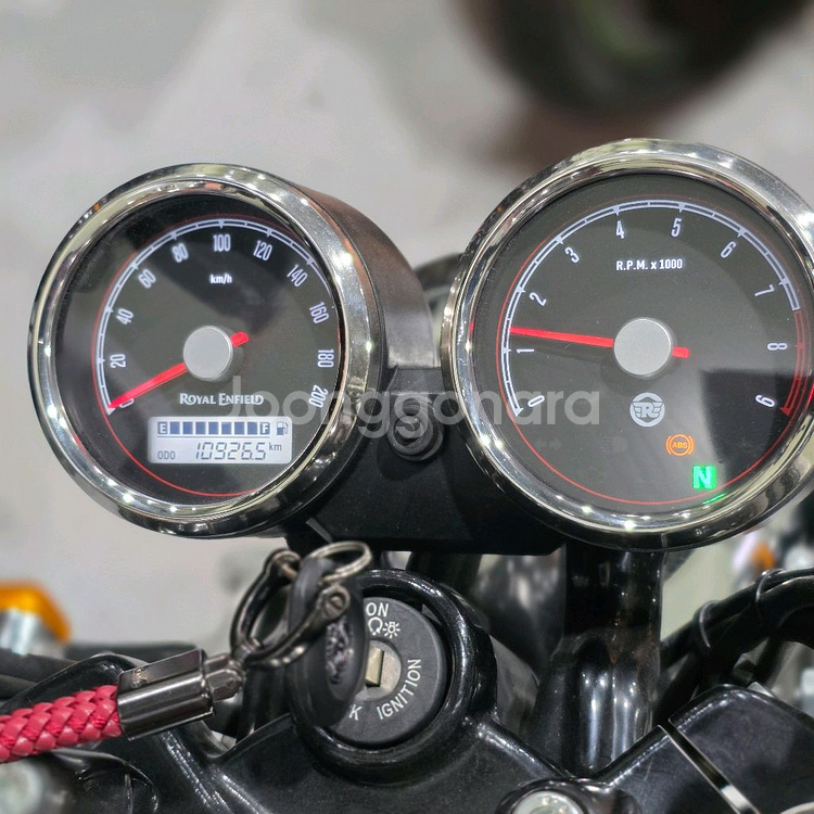 최저가) 로얄엔필드 인터셉터650 22년식 1만km짧은키로수 판매.--9