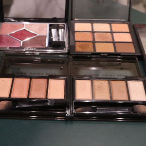 디올5꿀뢰르 879 트라팔가 + 케이트신상팔레트2개,눈썹브로우 + 클리오섀도우 묶음판매 /디올섀도우