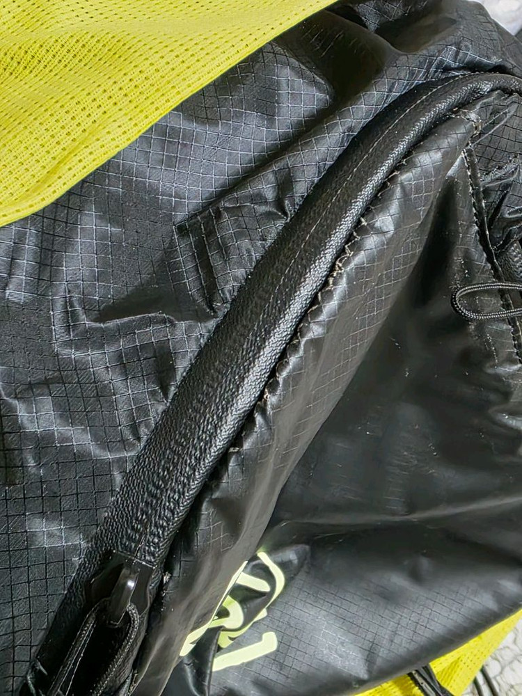 인스팅트 배낭, 트레일 베스트 12L 이미지