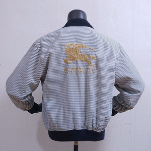 버버리 점퍼 100