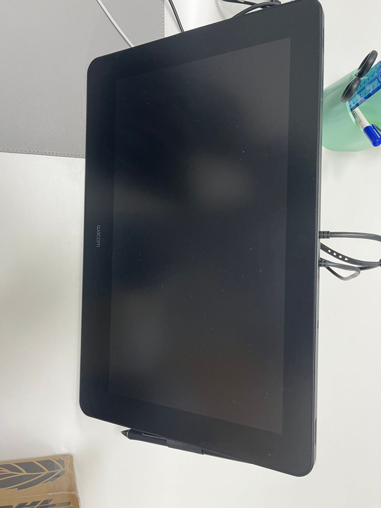 와콤 신티크 프로 16인치 DTH-167 S급 풀박스 + 와콤 공식 거치대(별매용) 판매--1