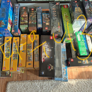 레고 미개봉상품 판매합니다21356,21325,21324,21326,43230,21818,77092,21330