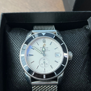 브라이틀링 슈퍼오션 헤리티지 38mm