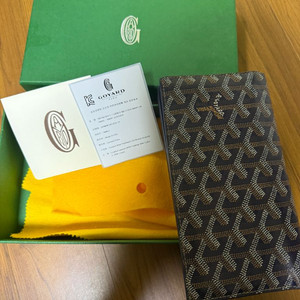 고야드 장지갑 네이비 이미지