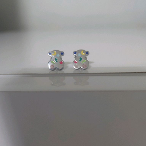 토스 정품 곰 귀걸이